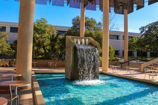 Sombrilla Fountain